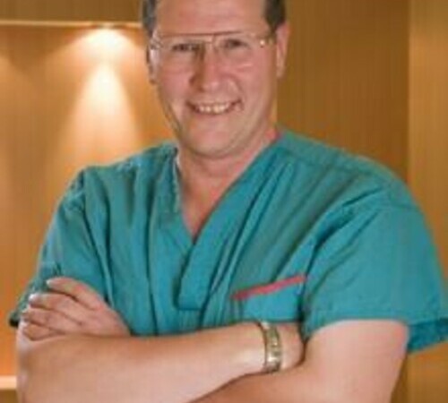 Dr. Garth Warnock