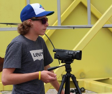 Luke Loman on the video shoot.